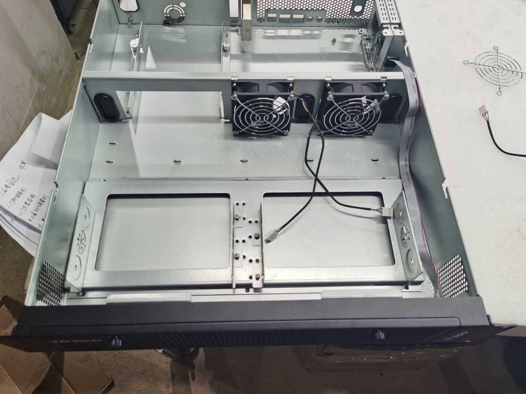 Anpassung von Blechmetall-Bogen-Fabrikation Aluminium-Netzwerk-Schrank Computergehäuse Gaming PC-Gehäuse